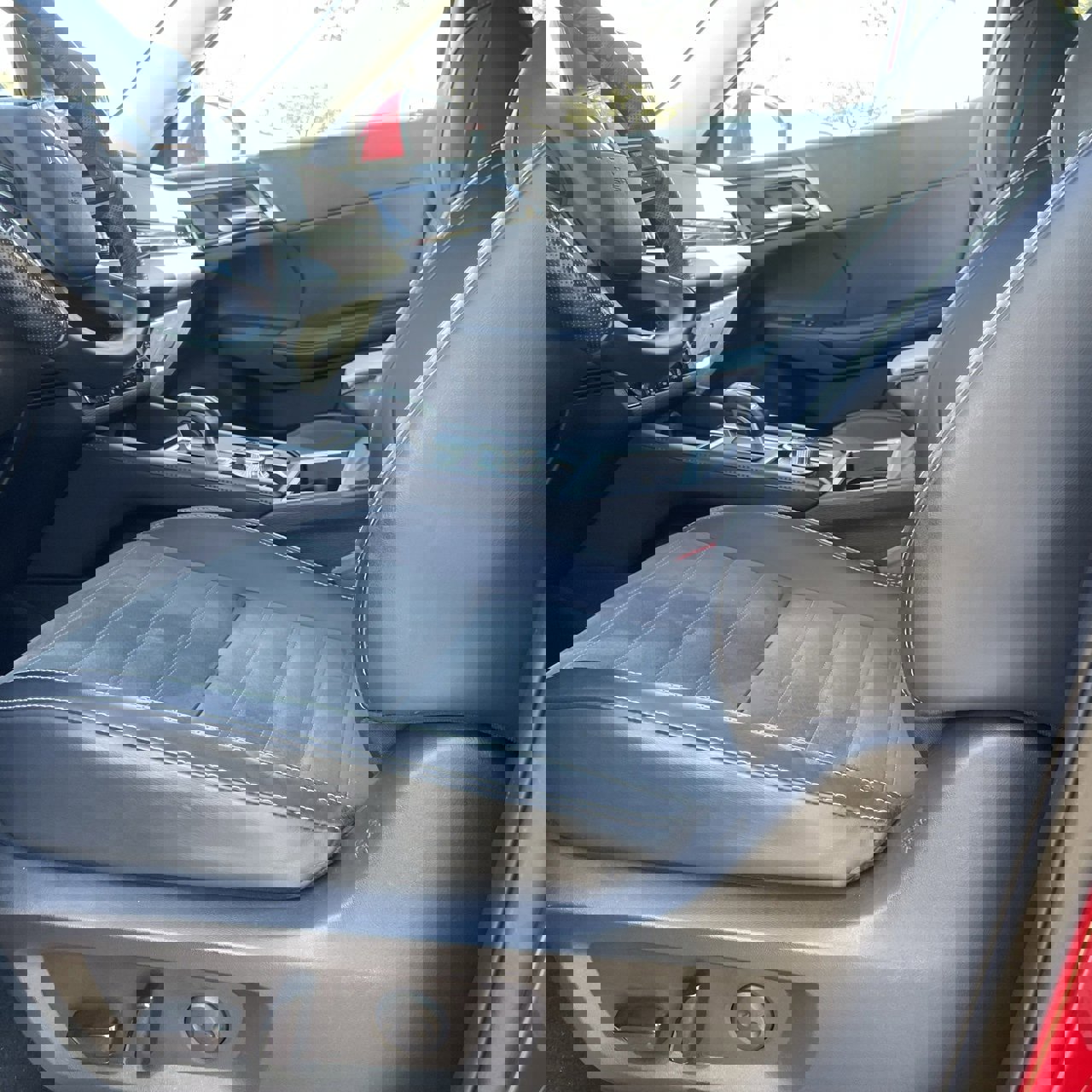 Used 2024 Mitsubishi Outlander SE image 21