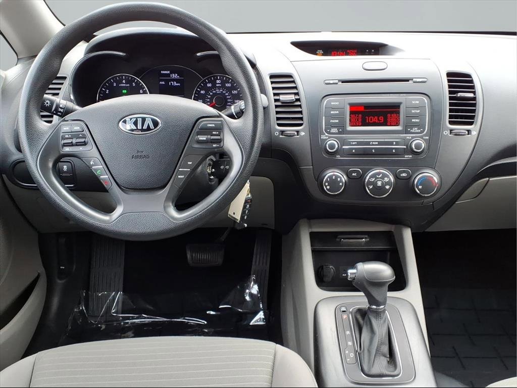 Used 2014 Kia Forte LX w/ Popular Package image 4