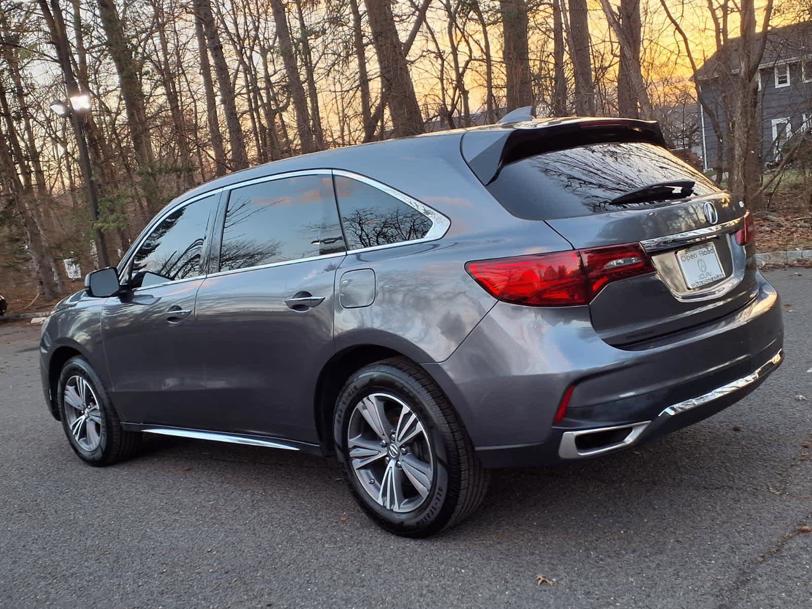 Used 2019 Acura MDX SH-AWD image 5