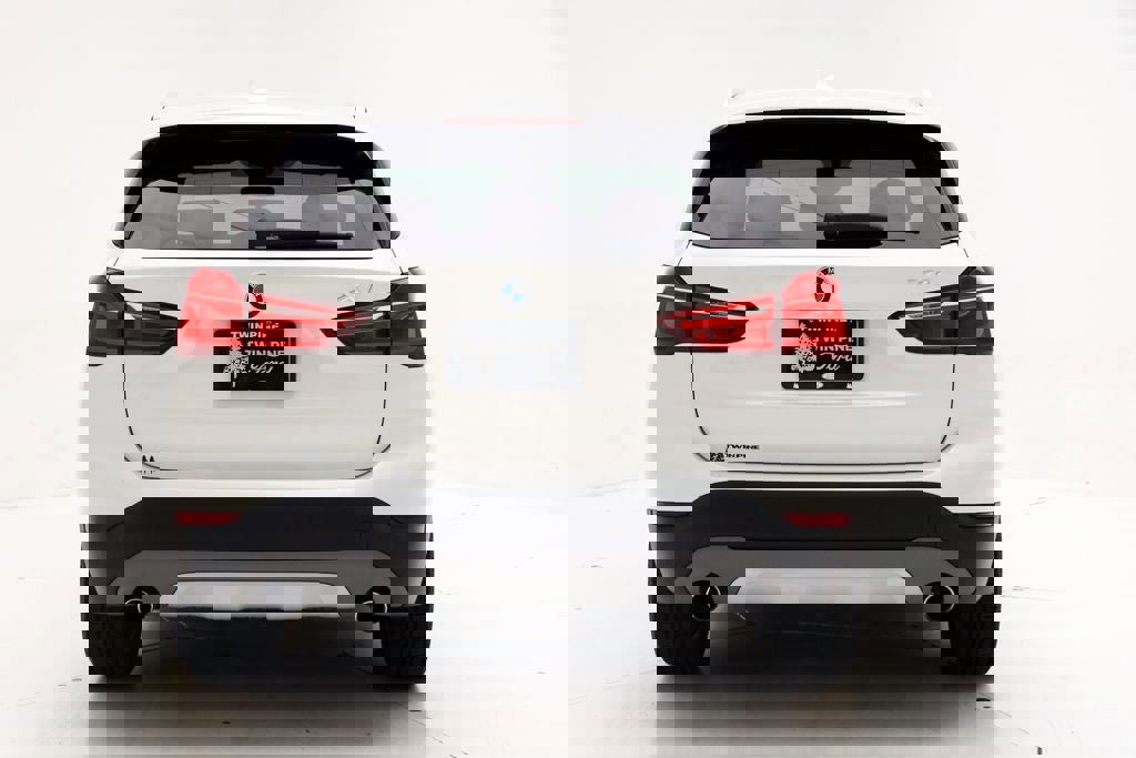 Used 2018 BMW X1 xDrive28i w/ Convenience Package AWD/4WD image 7