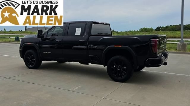 Used 2025 GMC Sierra 2500 AT4 AWD/4WD image 6
