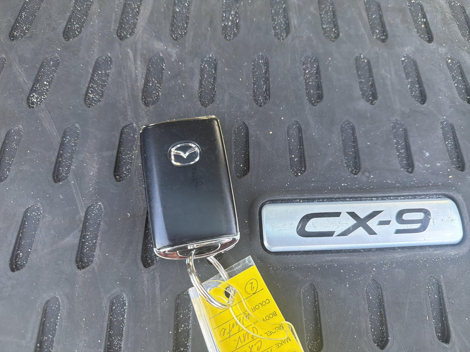 Used 2021 MAZDA CX-9 Touring w/ Touring Premium Package FWD image 16