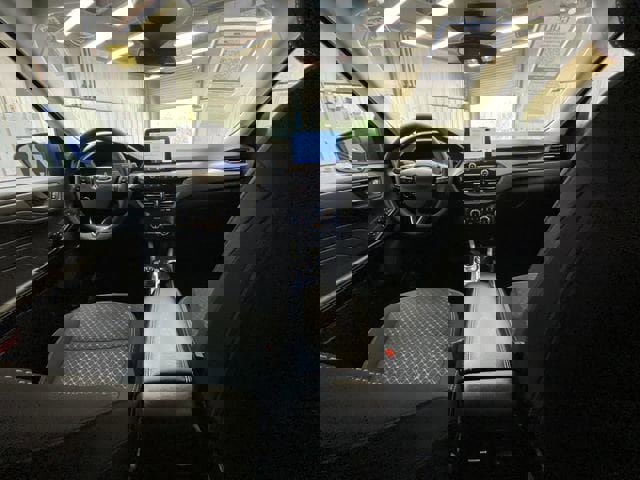 Used 2025 Ford Escape Active image 18