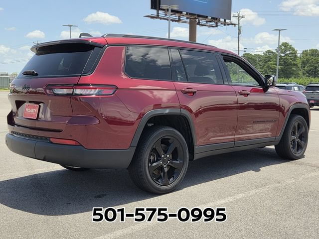 Used 2023 Jeep Grand Cherokee L Laredo AWD/4WD image 5
