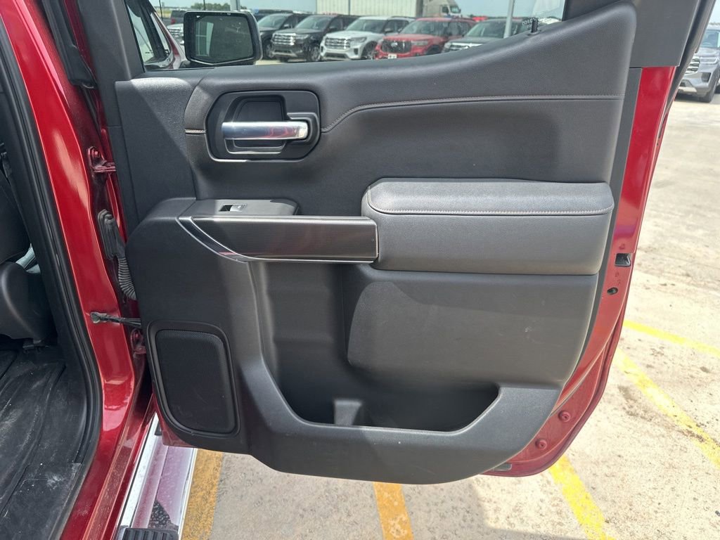 Used 2021 GMC Sierra 1500 AT4 w/ AT4 Value Package AWD/4WD image 30