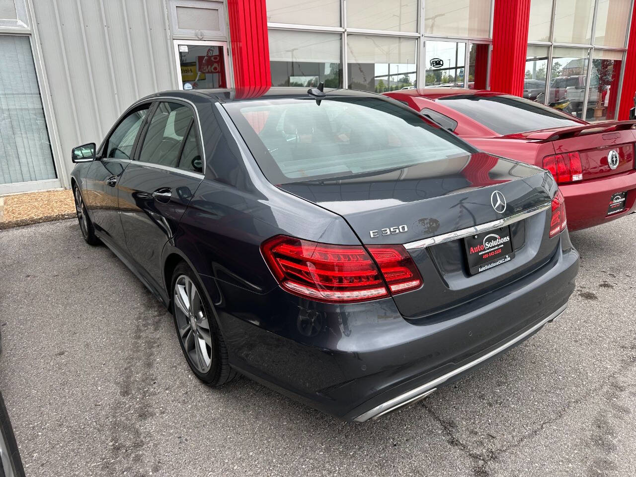 Used 2016 Mercedes-Benz E 350 Sedan w/ Premium Package image 3