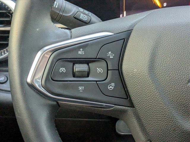 Used 2024 Chevrolet Trax ACTIV w/ Sunroof Package image 4