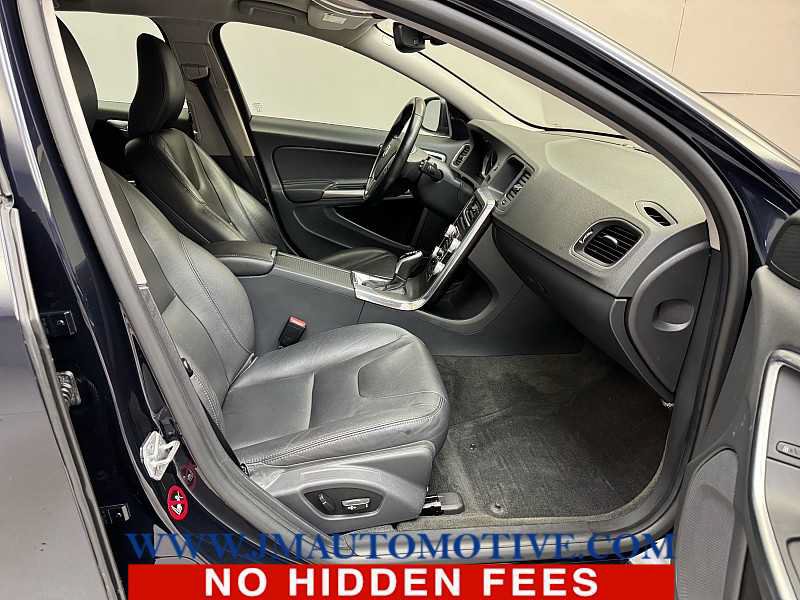 Used 2016 Volvo V60 T5 Premier AWD/4WD image 19