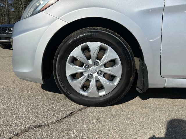 Used 2016 Hyundai Accent SE FWD image 11