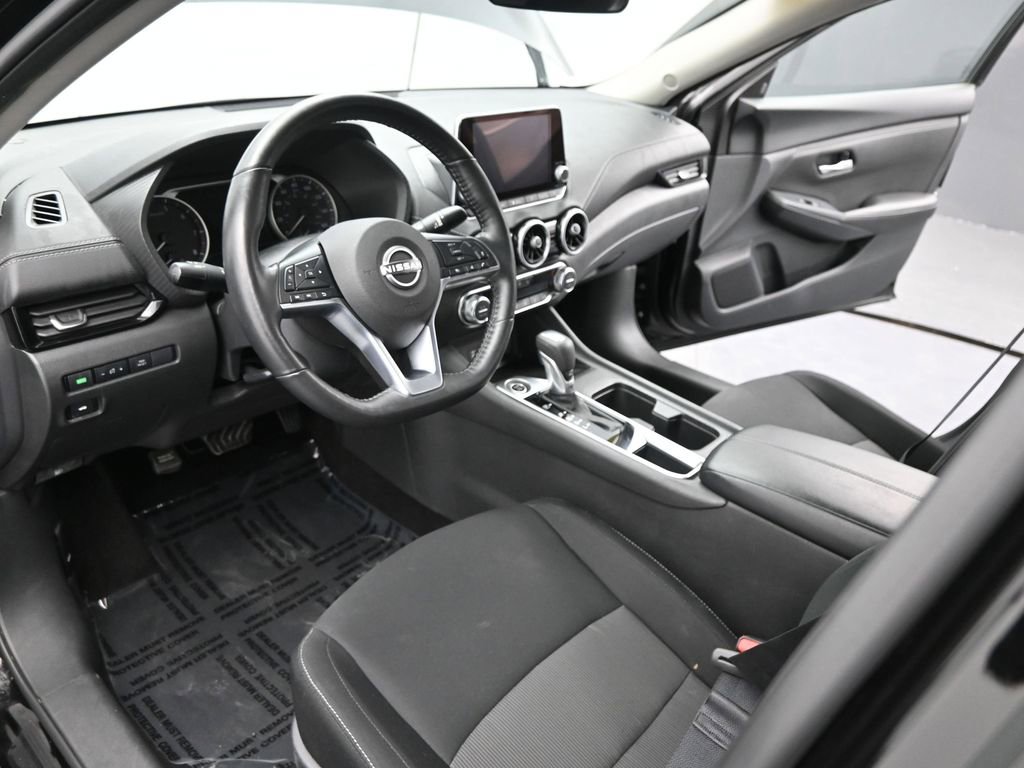 Used 2025 Nissan Sentra SV w/ All-Weather Package image 16