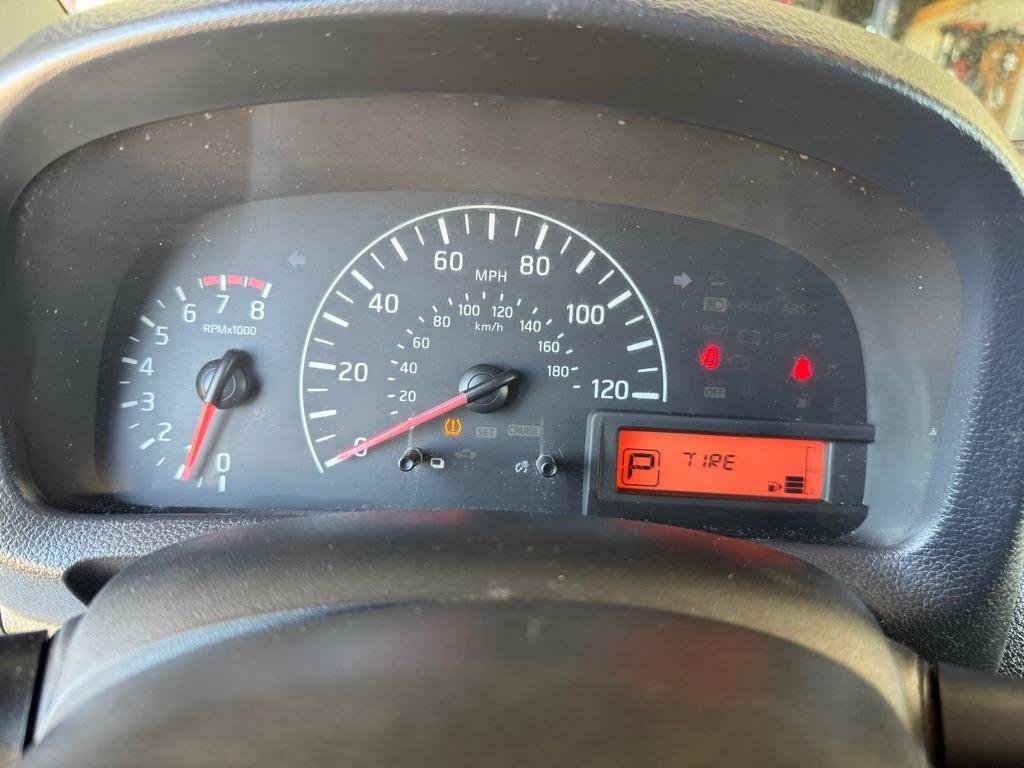 Used 2015 Nissan NV200 S FWD image 17