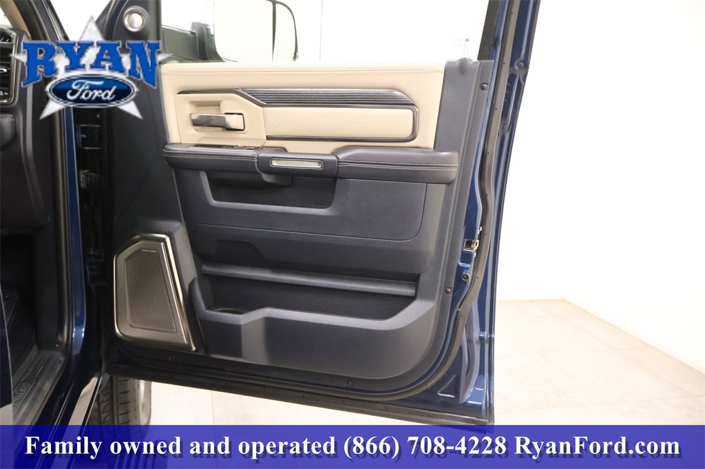 Used 2021 RAM 2500 Limited image 15