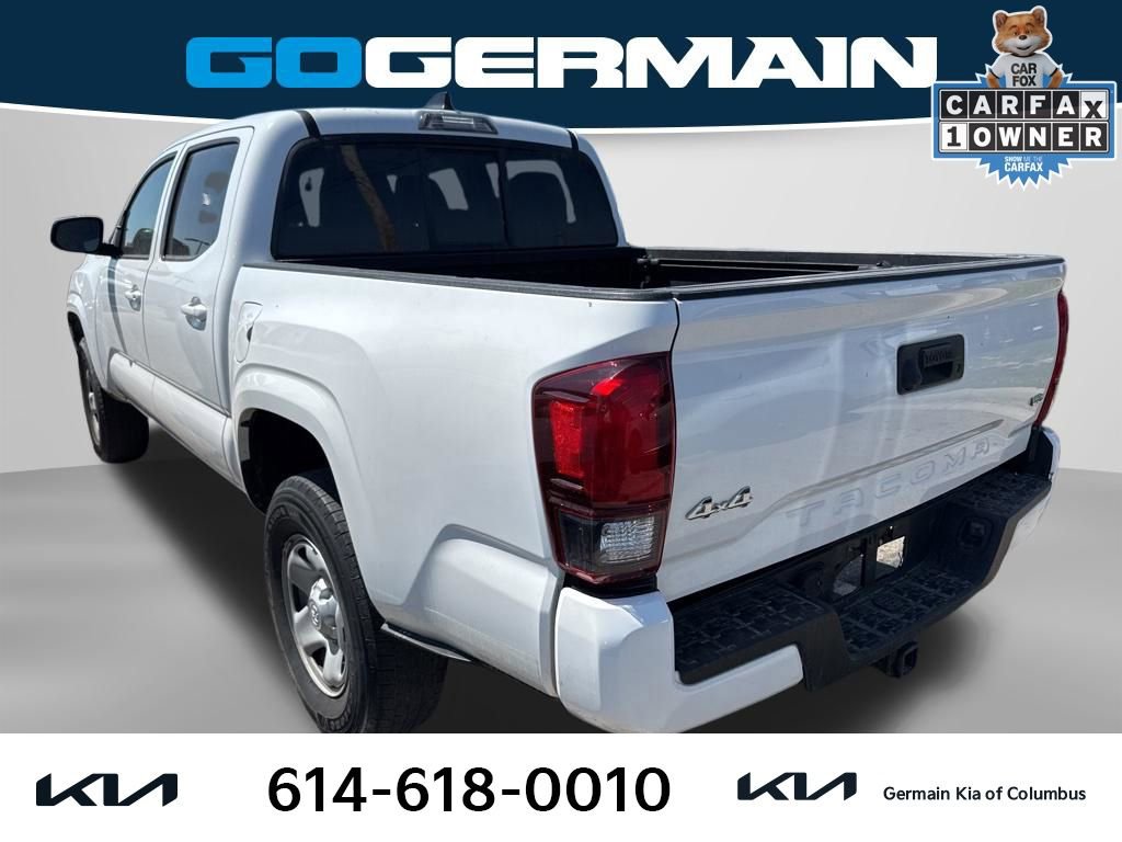 Used 2022 Toyota Tacoma SR AWD/4WD image 3
