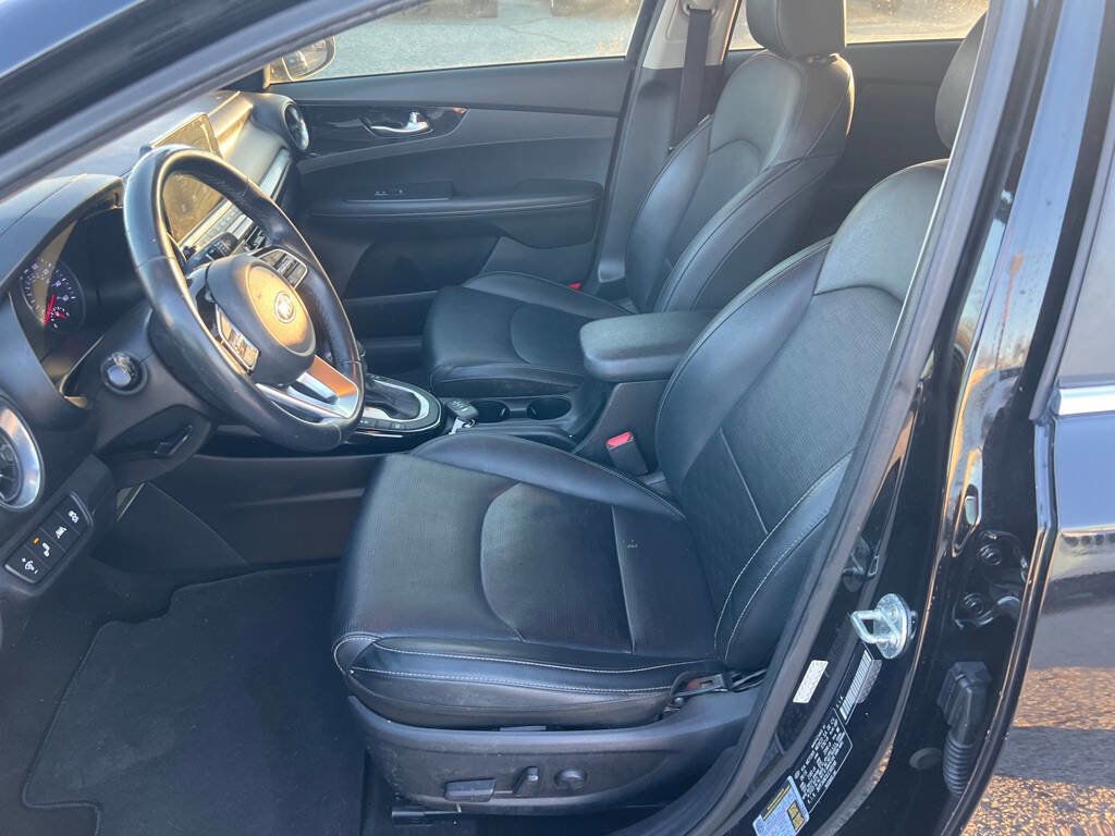Used 2020 Kia Forte EX FWD image 11