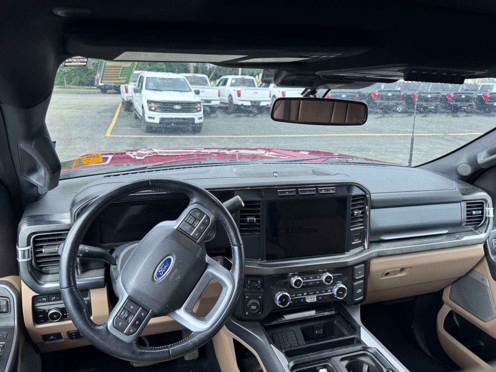Used 2023 Ford F250 Lariat w/ Sport Appearance Package AWD/4WD image 8