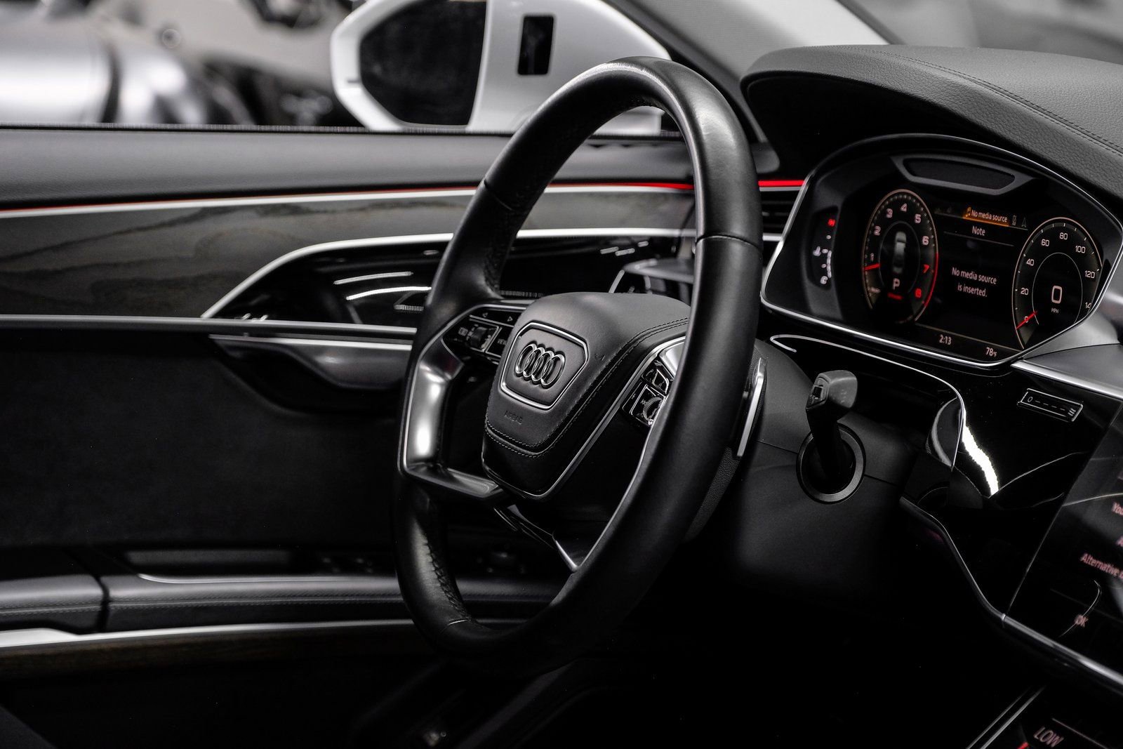 Used 2022 Audi A8 L 3.0T w/ Luxury Package image 24