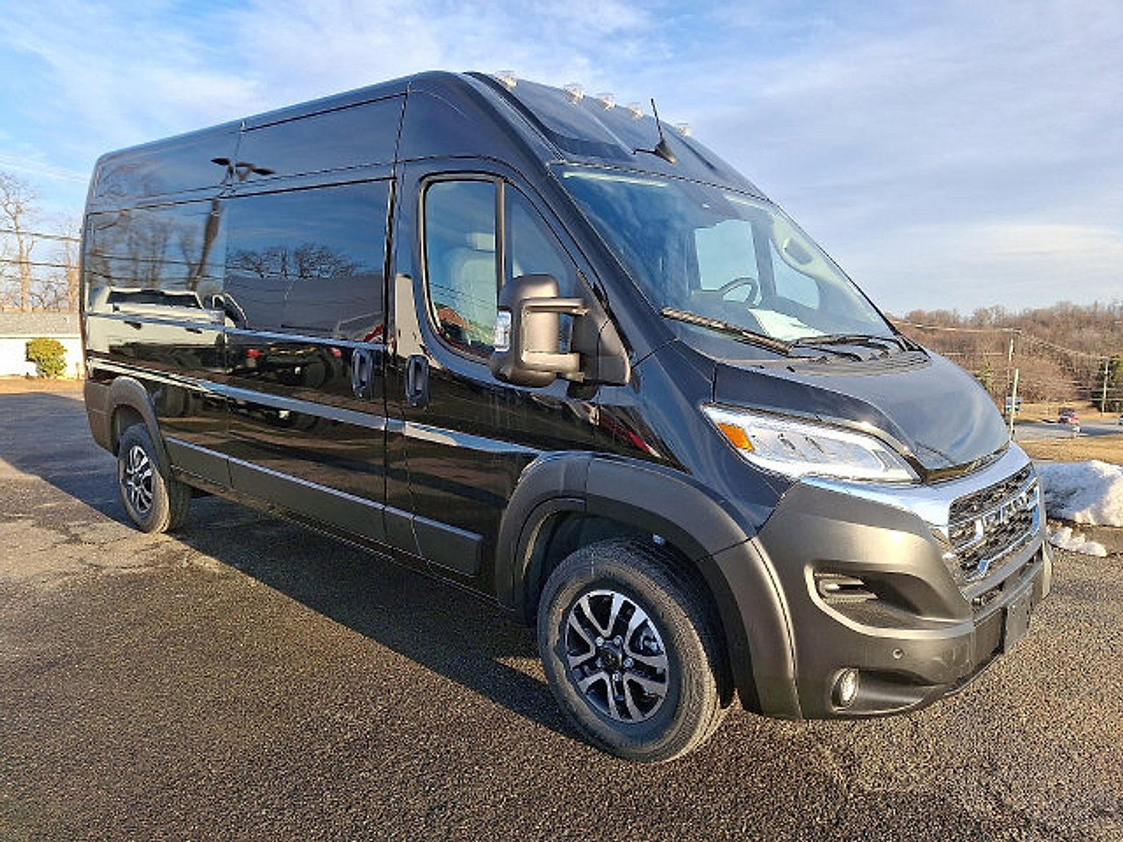 Used 2025 RAM ProMaster 2500 w/ Quick Order Package 22H SLT+ FWD image 1