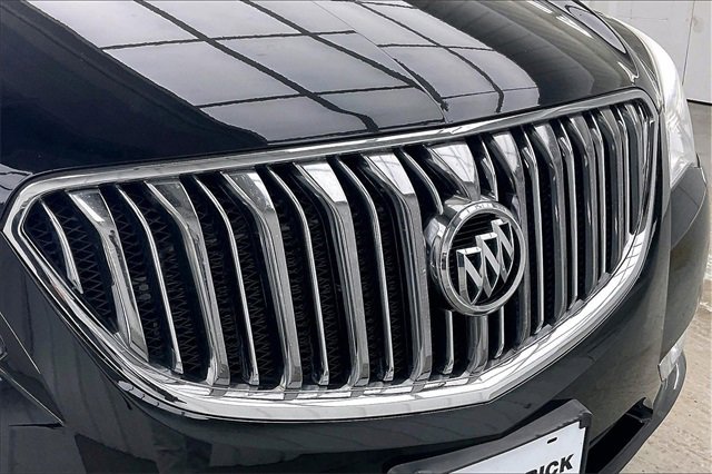 Used 2016 Buick Enclave Premium image 28