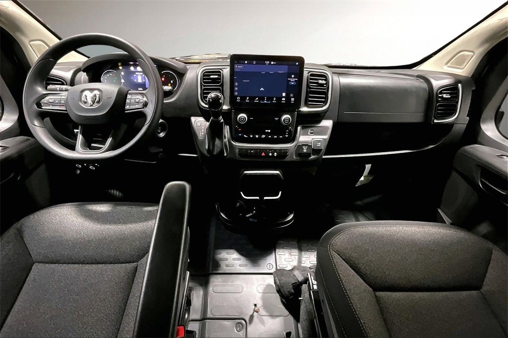 Used 2023 RAM ProMaster 2500 w/ Premium Convenience Group (B) image 8