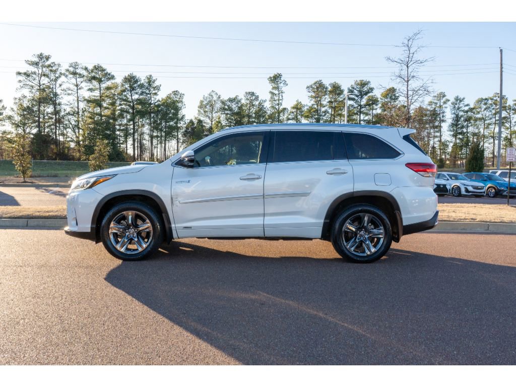 Used 2018 Toyota Highlander Limited Platinum image 8