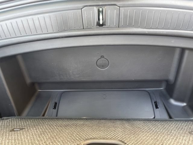 Used 2025 Jeep Grand Cherokee L Altitude AWD/4WD image 40
