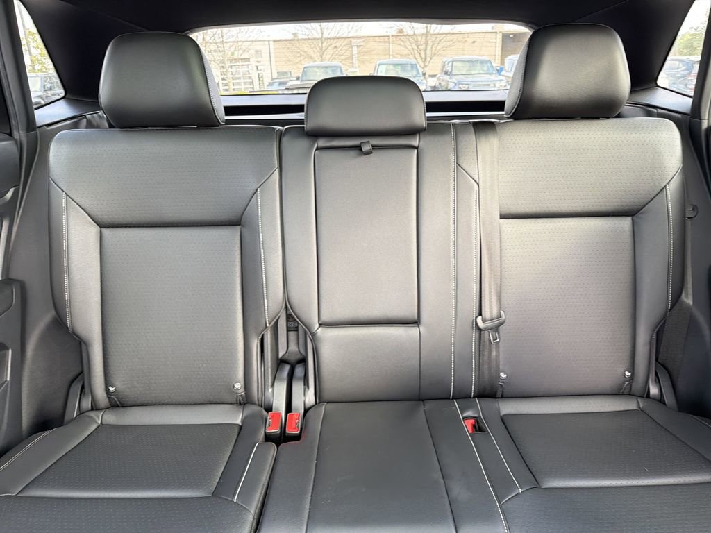 Used 2020 Volkswagen Atlas Cross Sport SEL image 26