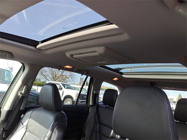 Used 2016 Honda Pilot Elite image 21