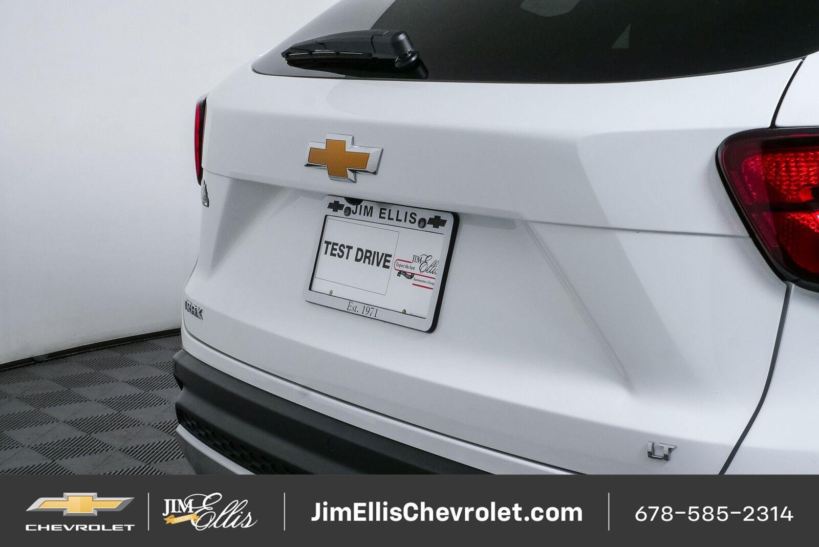 New 2026 Chevrolet Trax LT w/ Sunroof Package FWD image 34