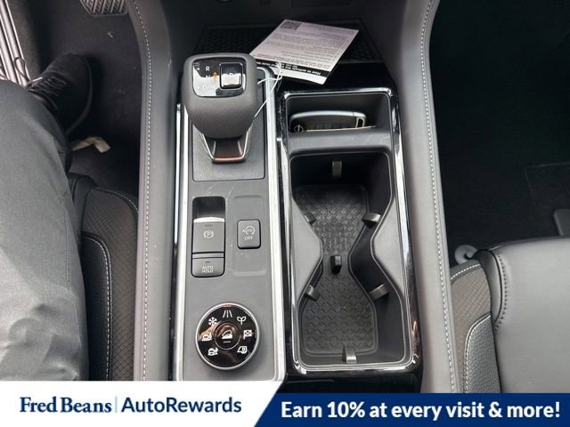 New 2026 Nissan Pathfinder SL image 19