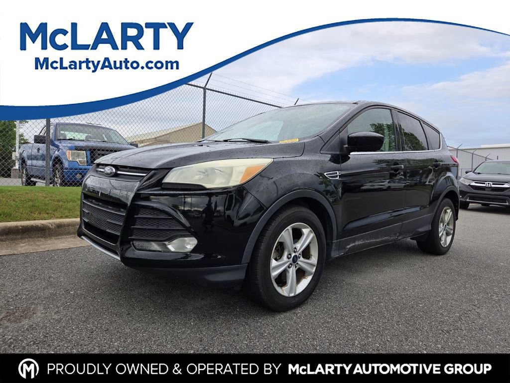 Used 2016 Ford Escape SE FWD image 1
