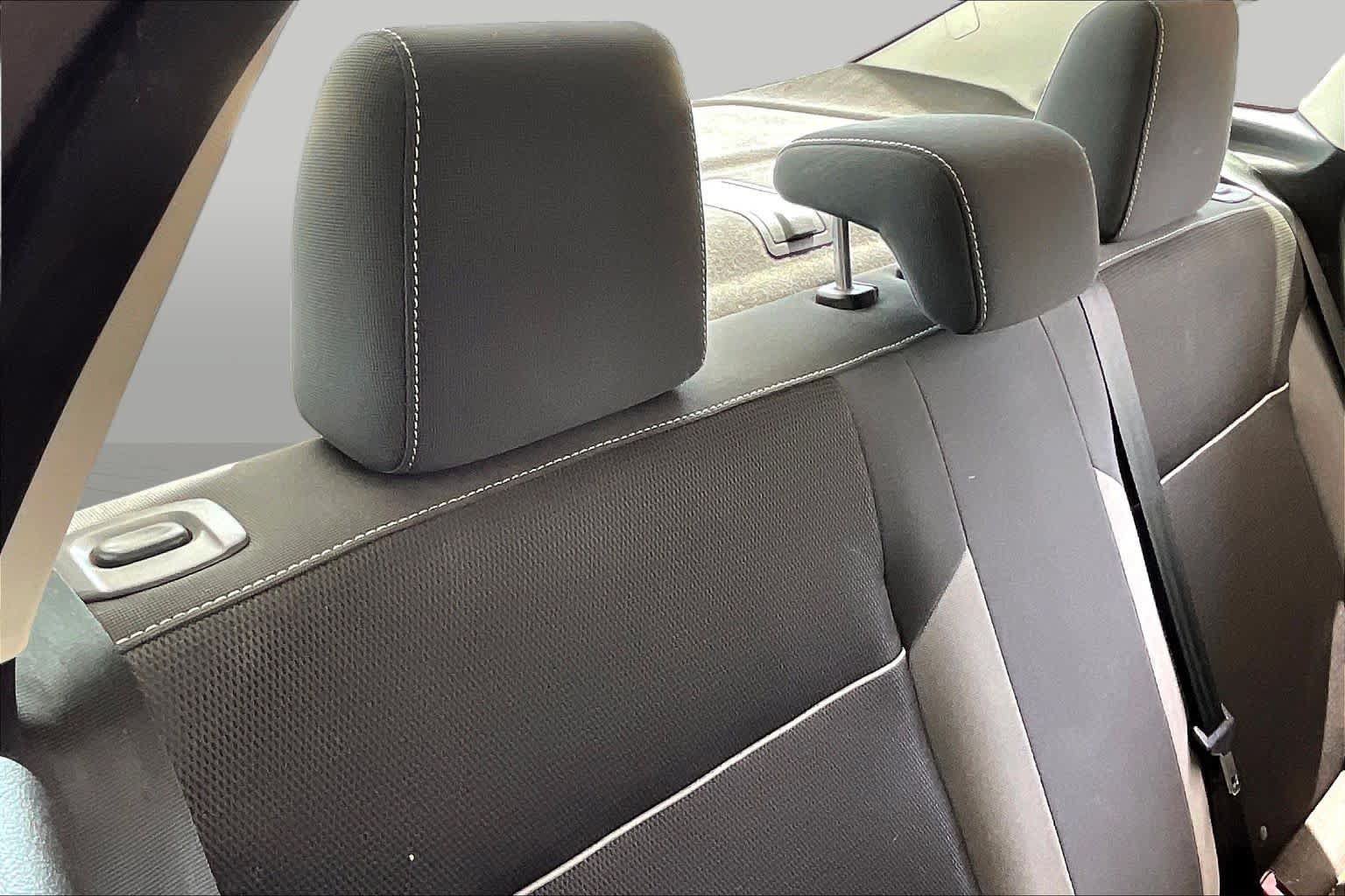 Used 2014 Ford Focus SE FWD image 19