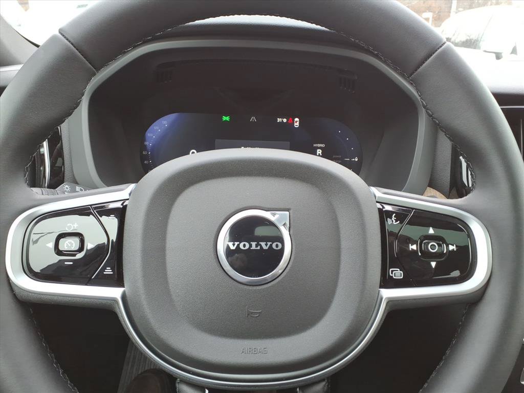 New 2026 Volvo XC60 T8 Plus w/ Protection Package Premier AWD/4WD image 10