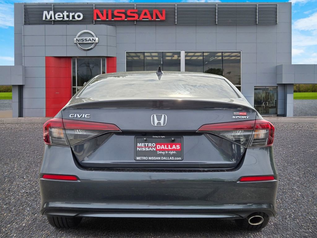 Used 2025 Honda Civic Sport image 5