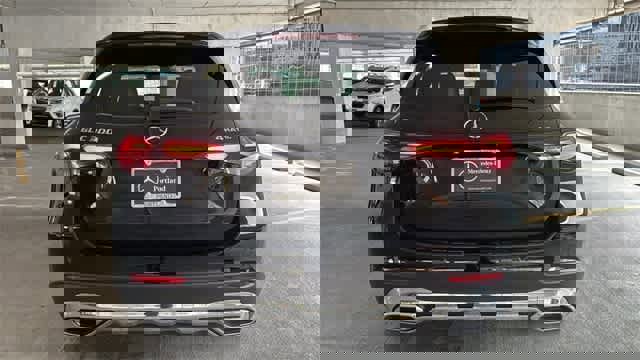 Certified 2026 Mercedes-Benz GLC 300 4MATIC image 8