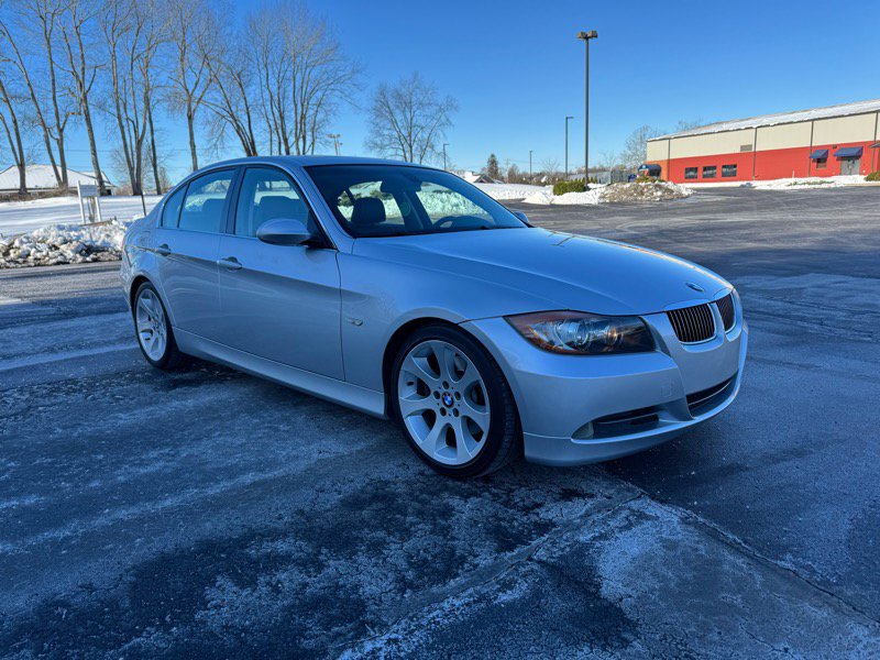 Used 2006 BMW 330i Sedan image 3