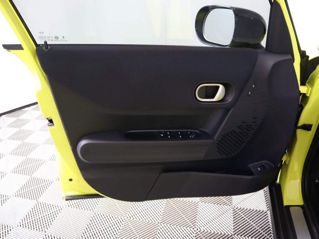 New 2026 MINI Cooper 4-Door Hardtop image 26