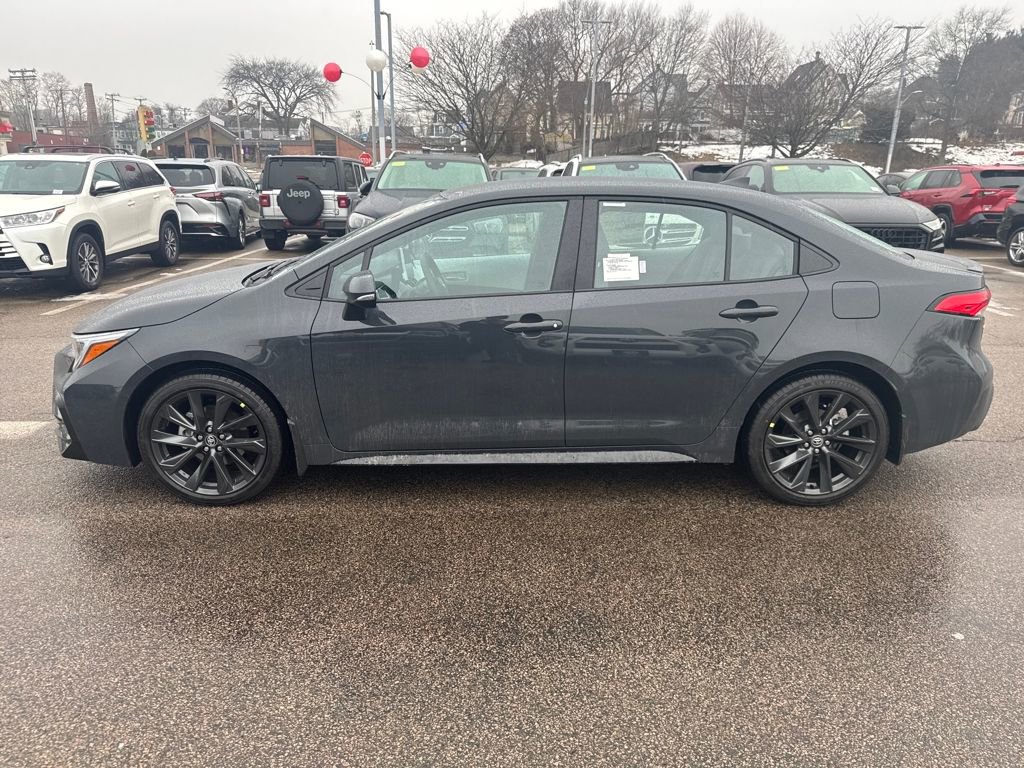 New 2026 Toyota Corolla SE w/ SE Package FWD image 4