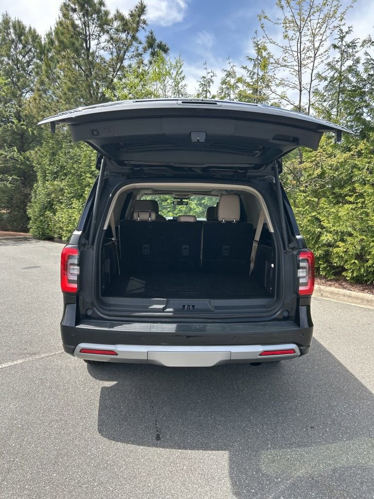 Used 2024 Ford Expedition Max Limited AWD/4WD image 28