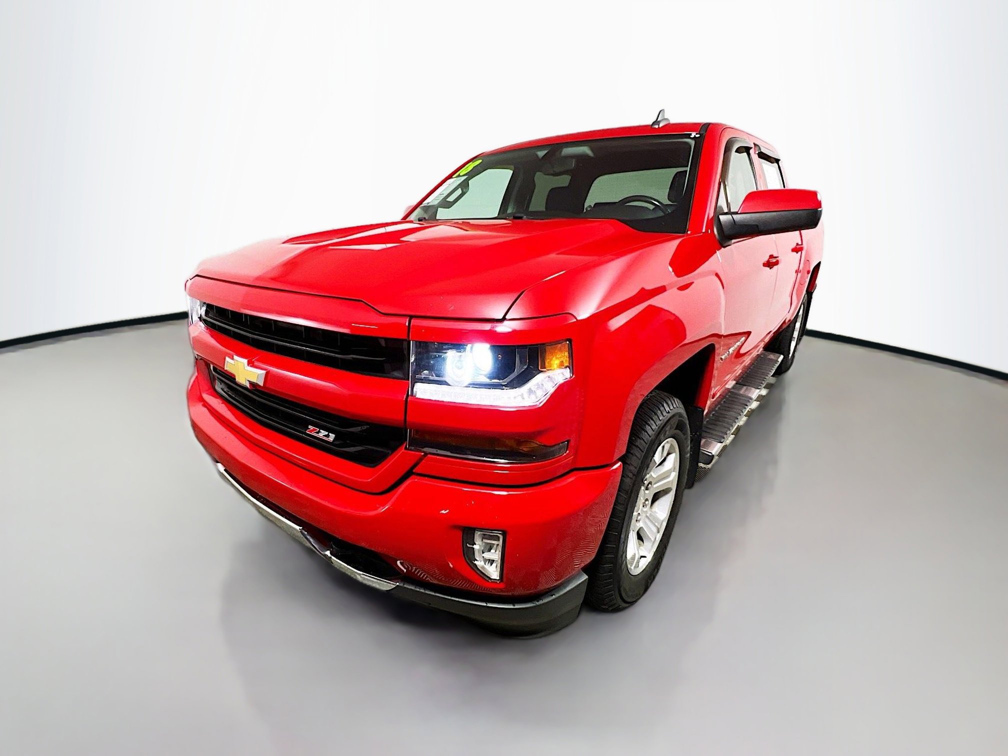 Used 2018 Chevrolet Silverado 1500 LT w/ All Star Edition image 10