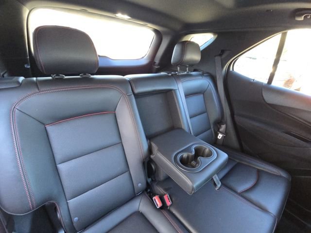 Used 2022 Chevrolet Equinox RS w/ RS Leather Package image 17