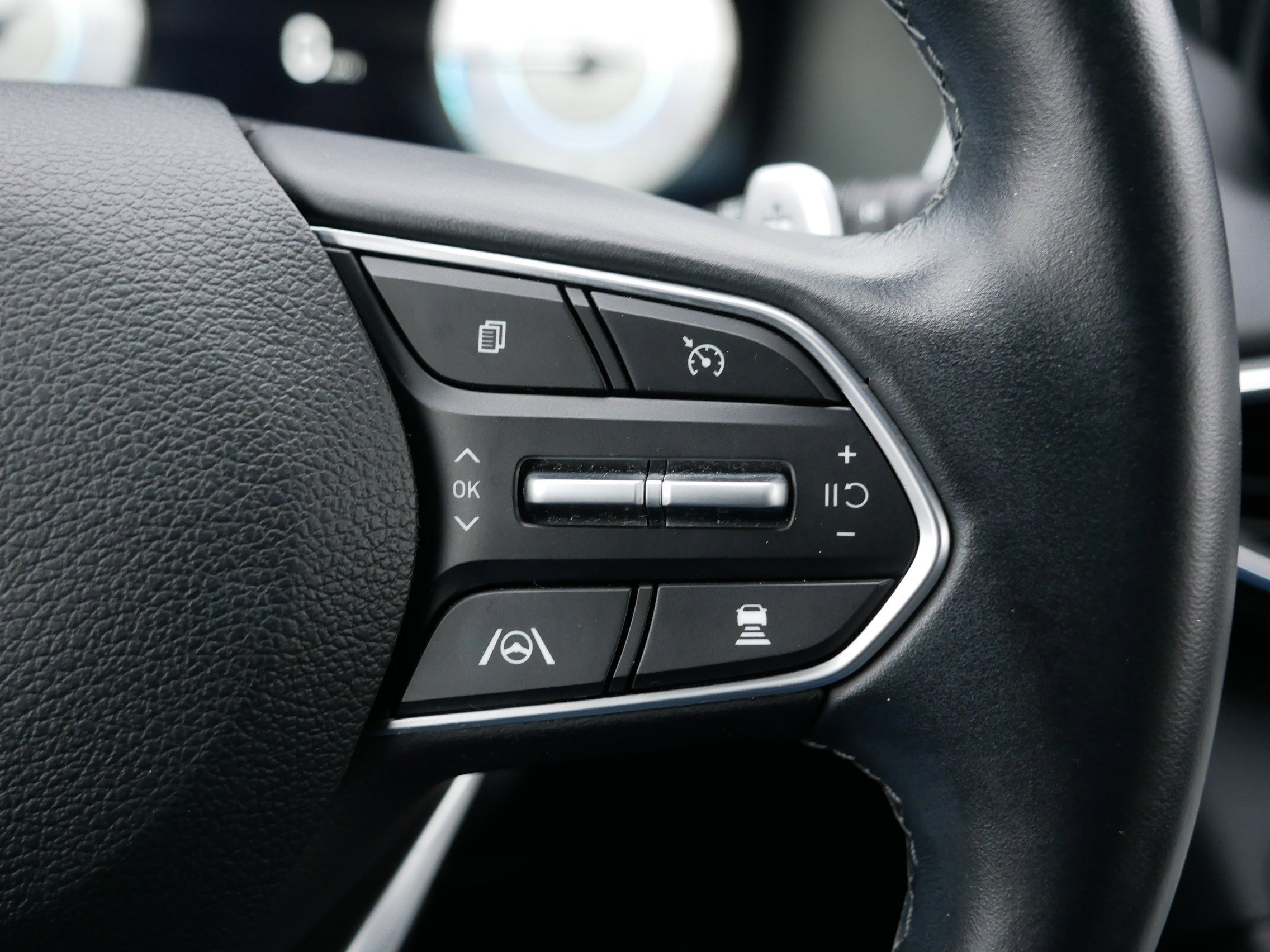 Certified 2022 Hyundai Santa Fe SEL w/ Convenience Package image 30