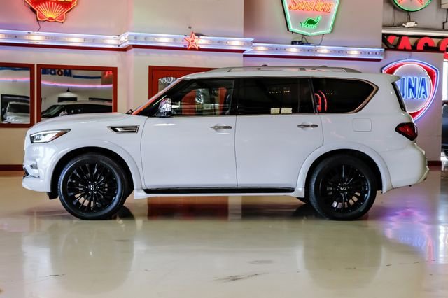 Used 2021 INFINITI QX80 Sensory w/ All-Season Package image 11