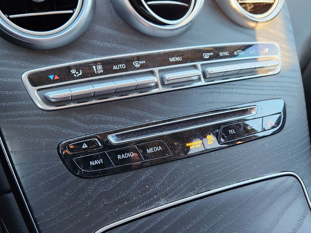 Used 2018 Mercedes-Benz GLC 300 image 13