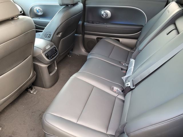 New 2026 Hyundai Ioniq 9 SEL image 16