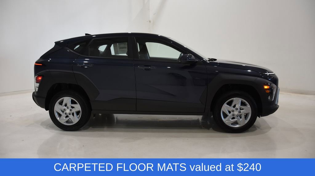 New 2026 Hyundai Kona SE image 3