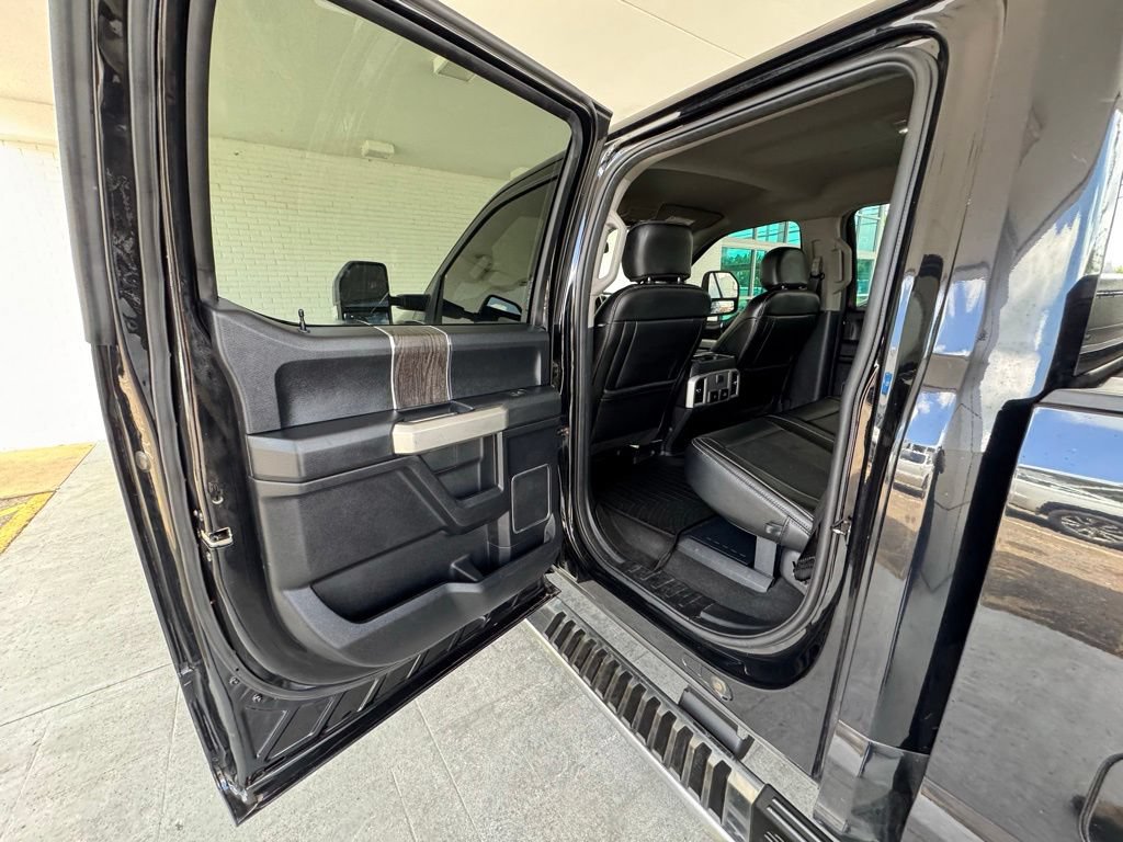 Used 2021 Ford F250 Lariat w/ Lariat Ultimate Package AWD/4WD image 20