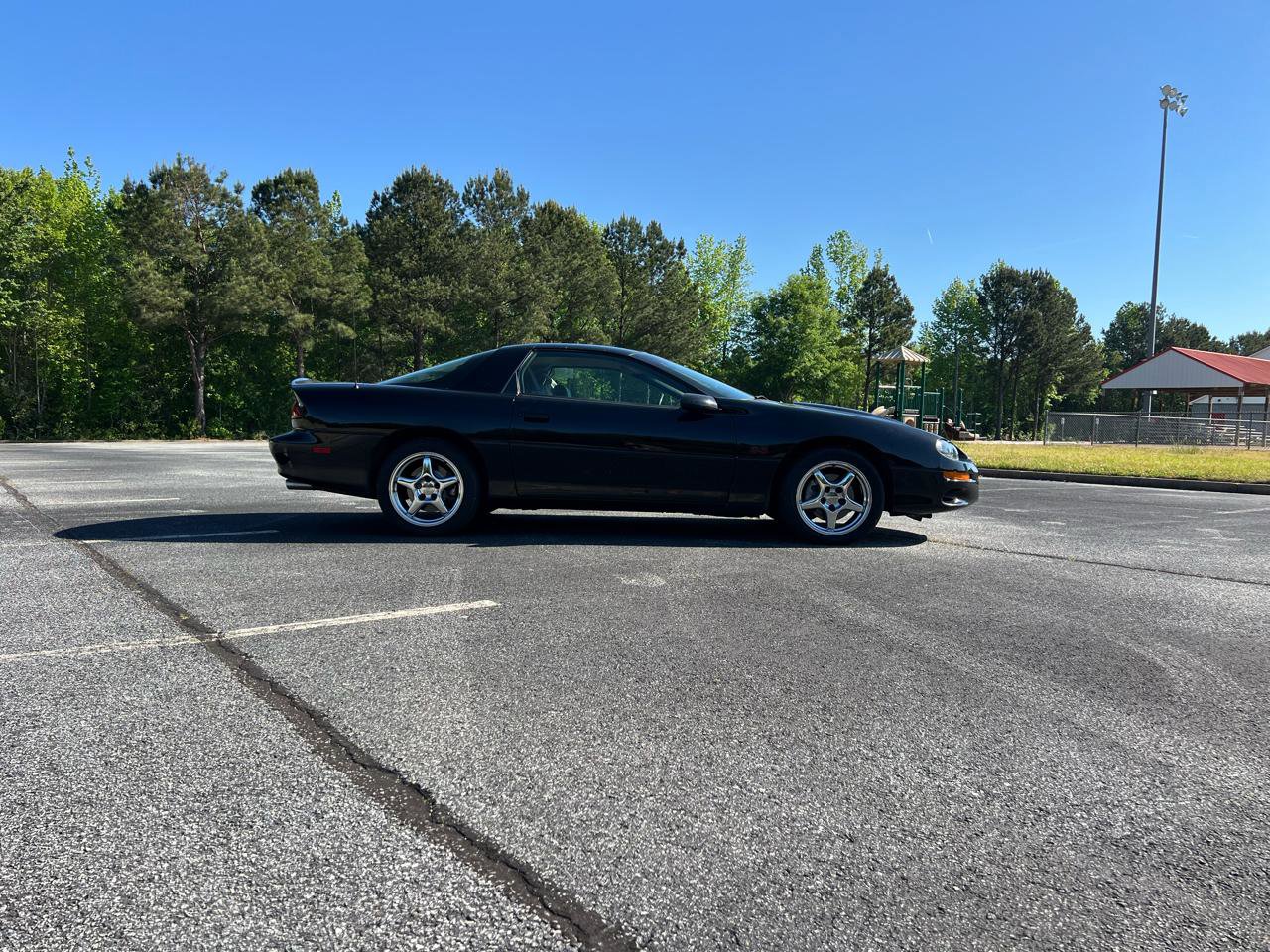 Used 2000 Chevrolet Camaro Z28 w/ SS Performance/Appearance Pkg RWD image 14