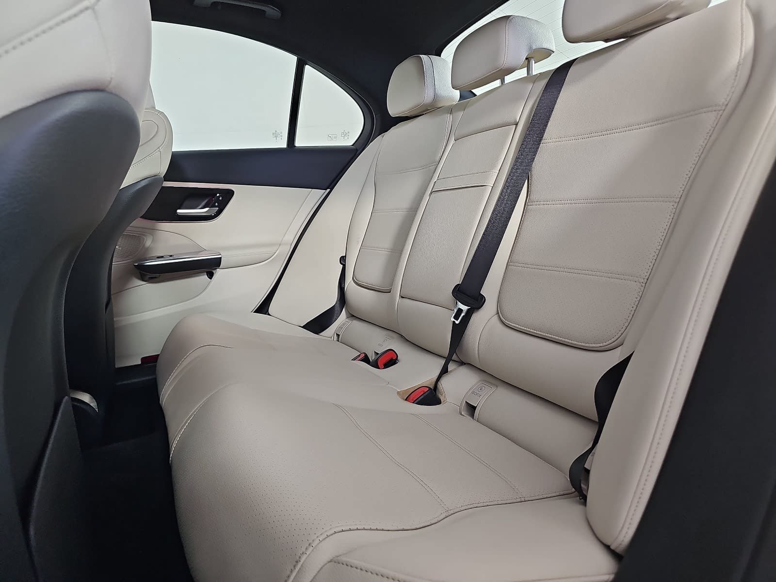 Used 2023 Mercedes-Benz C 300 4MATIC Sedan image 13