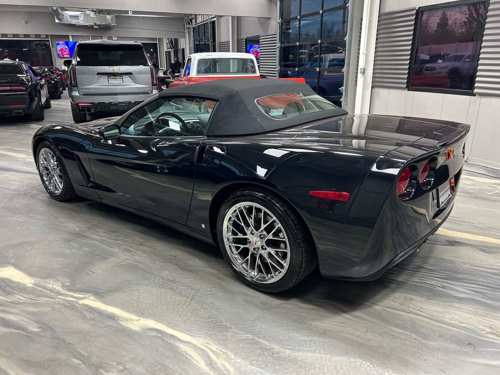 Used 2007 Chevrolet Corvette Convertible w/ Preferred Equipment Group image 30