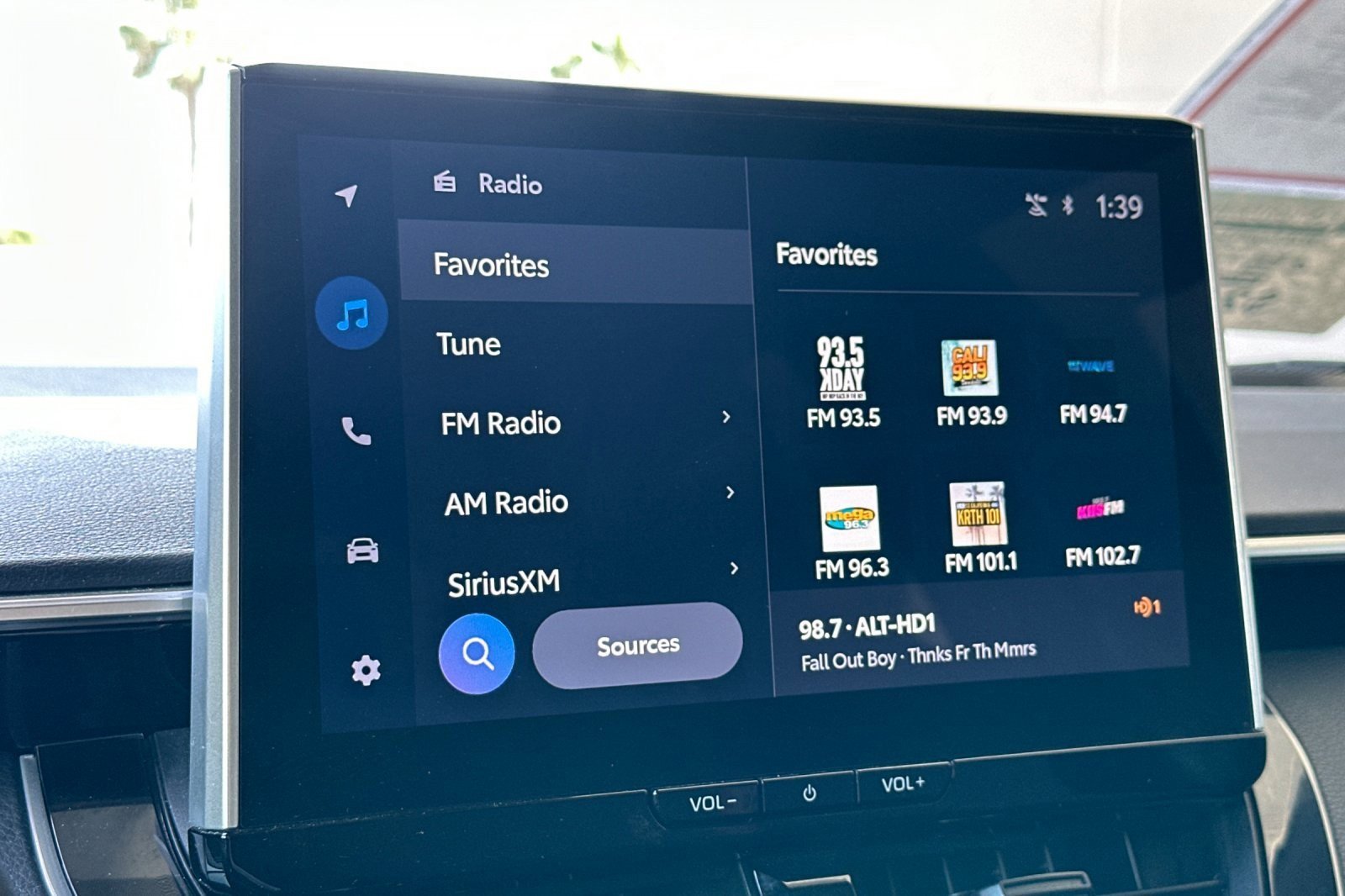 Certified 2025 Toyota Corolla SE w/ SE Premium Package image 16